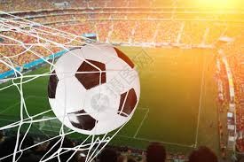 这十年是棒球复兴的十年，是技术变革与传奇谢幕交织的灿烂篇章。